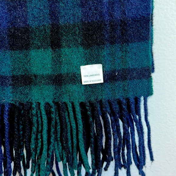 100% Lambswool Scarf Made in Scotland - Picture 3 of 5